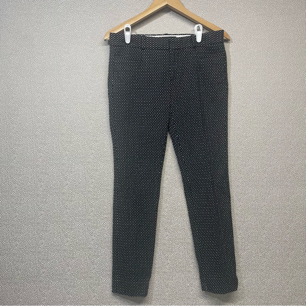 2 Banana Republic Sloan Navy With White Stitching Cropped Pant